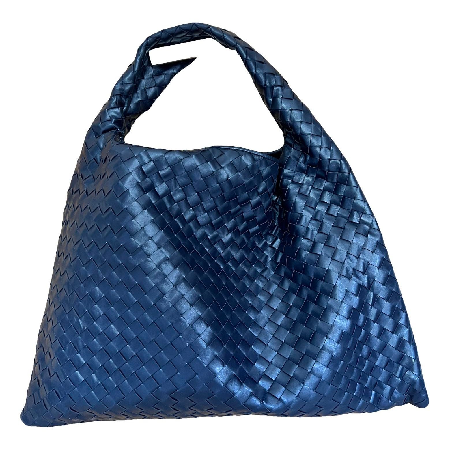 Hop leather handbag