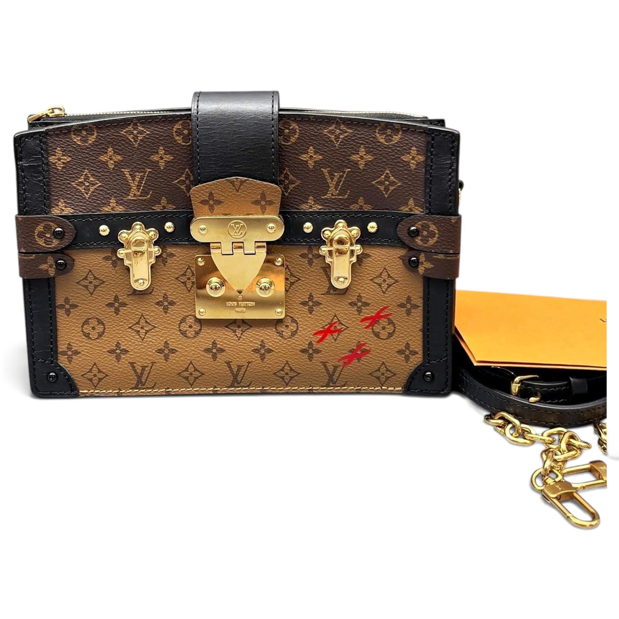 Leather clutch bag