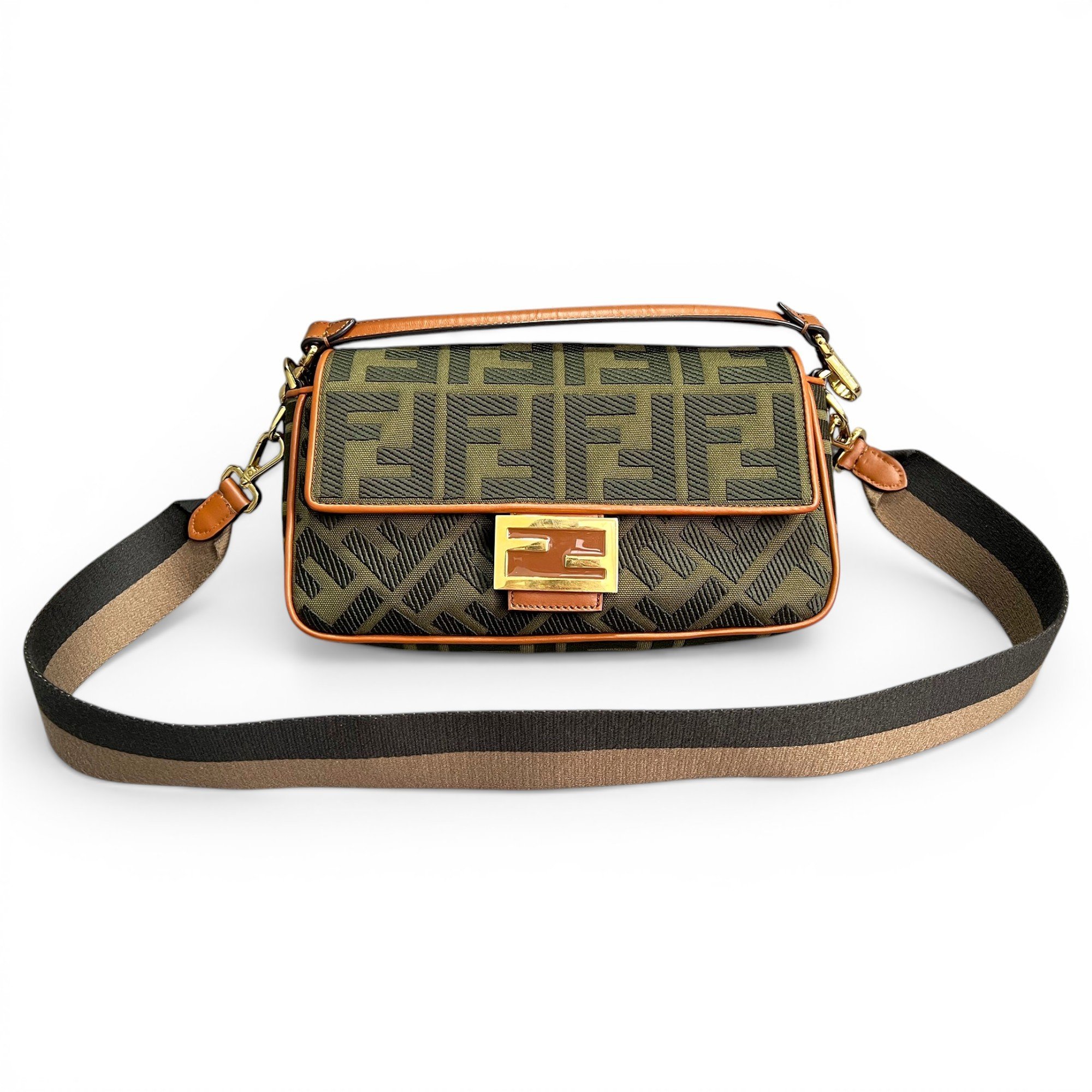 Baguette leather handbag