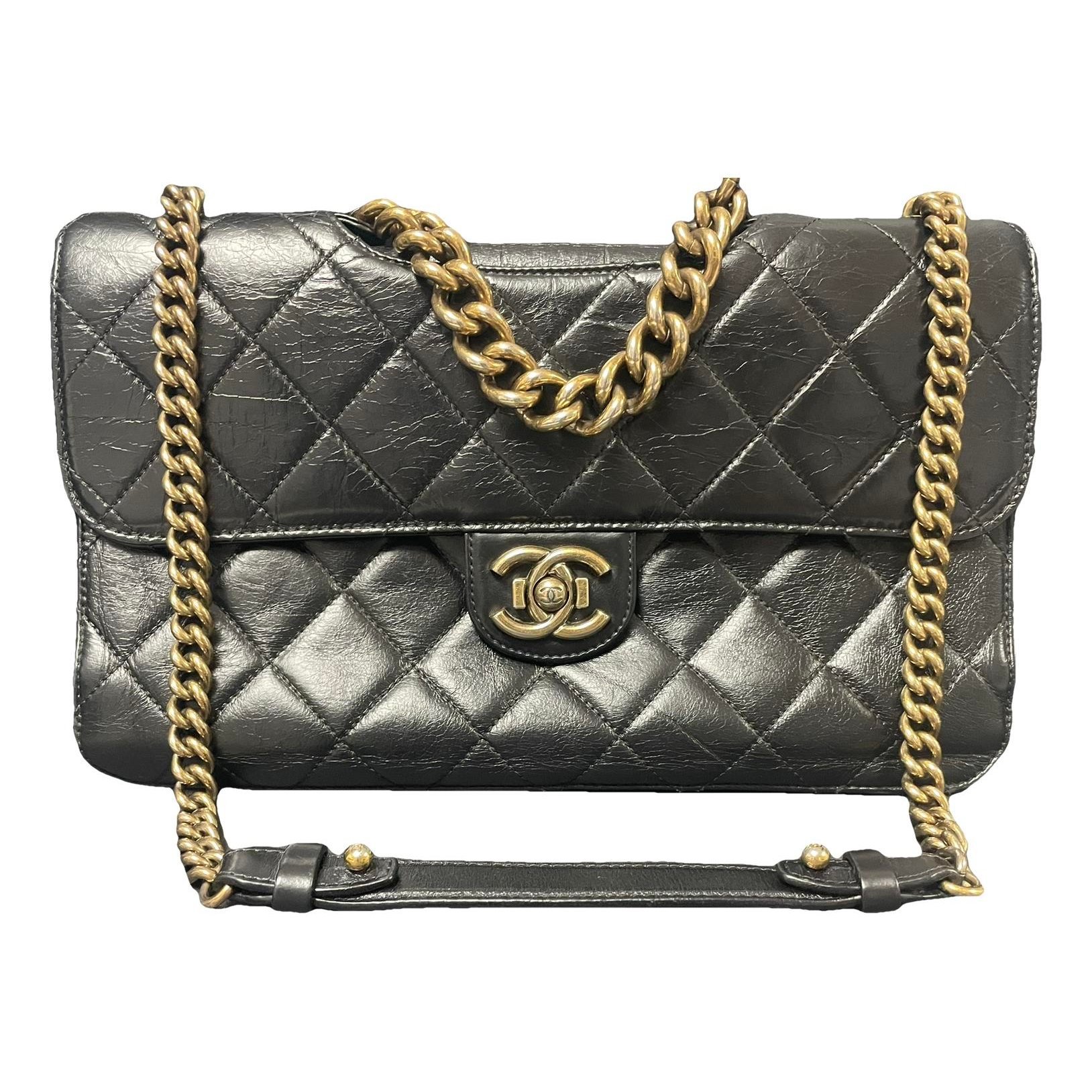 Timeless/Classique leather crossbody bag
