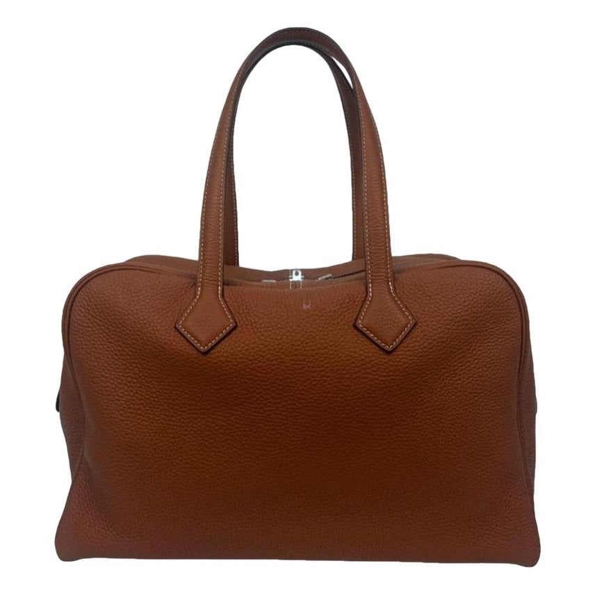 Victoria leather handbag