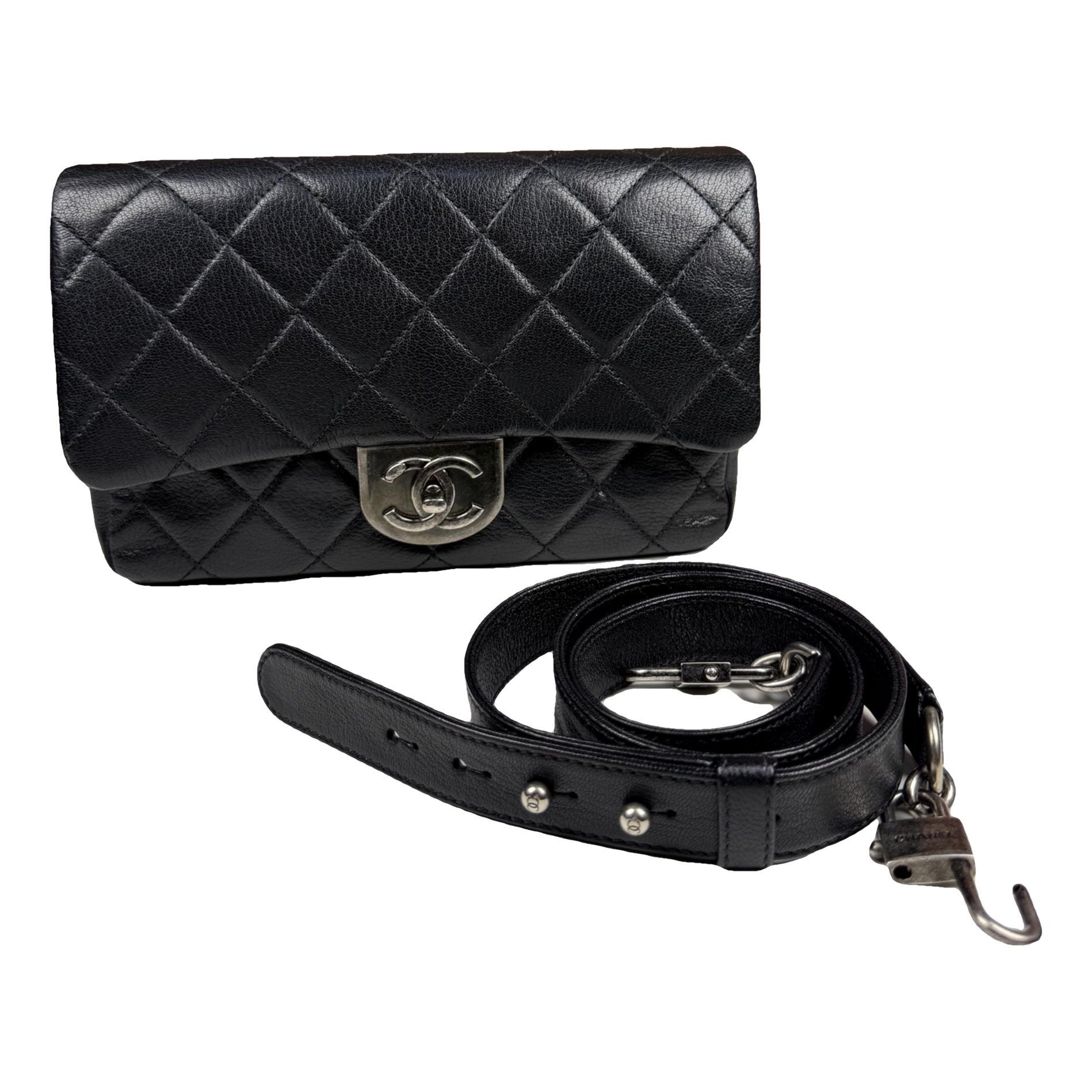Timeless/Classique leather crossbody bag