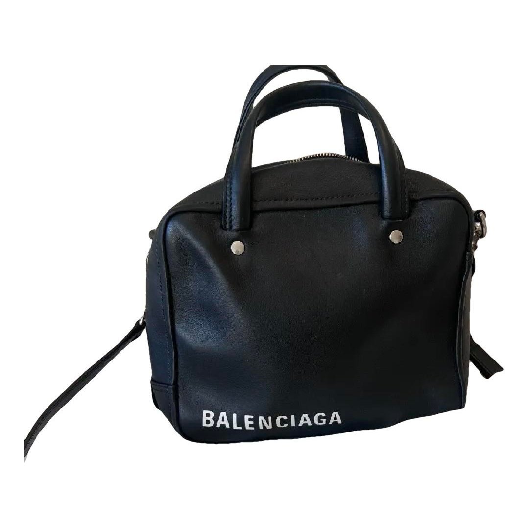 Balenciaga Everyday leather crossbody bag