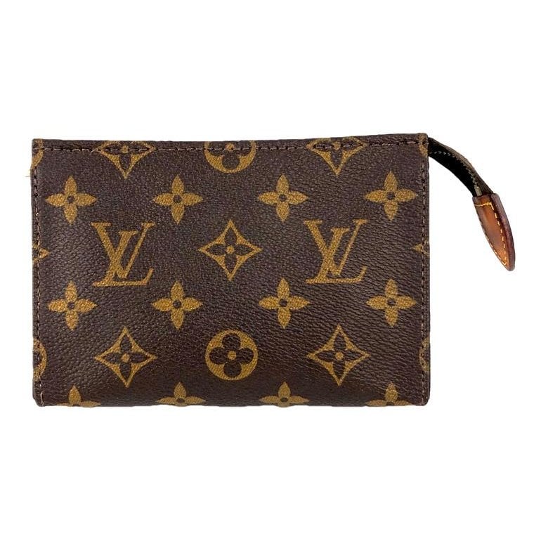 Poche toilette cloth vanity case