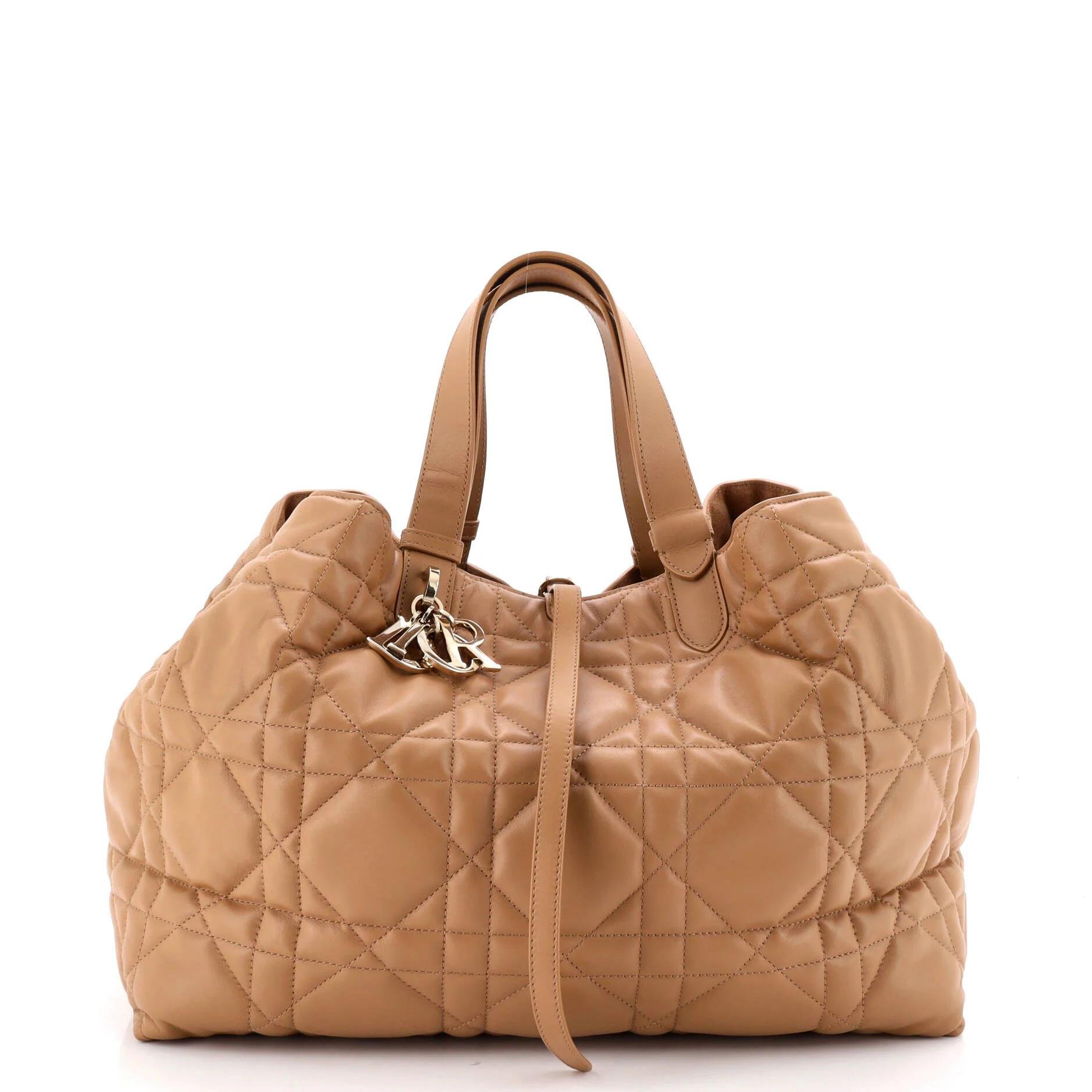 Leather tote