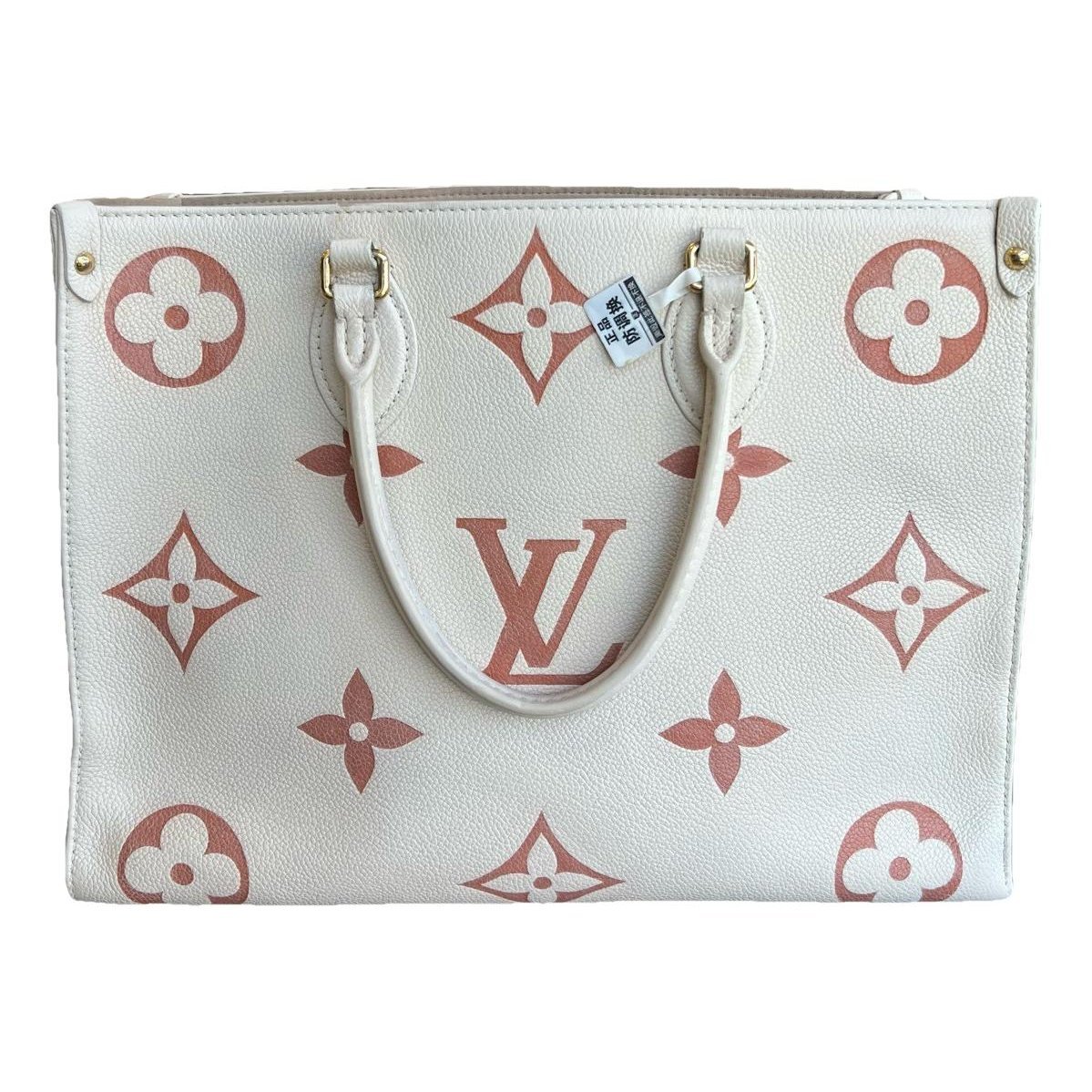 Onthego leather handbag