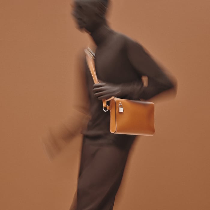 Noir Bolittle Pouch