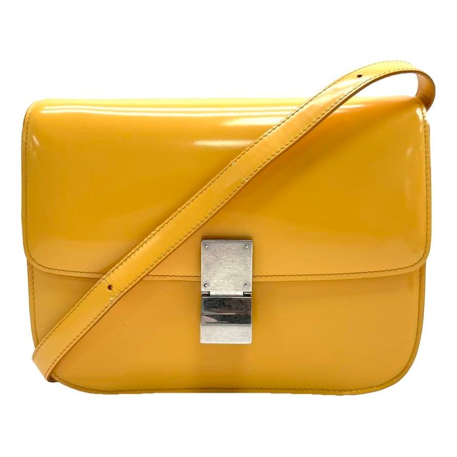Classic leather handbag