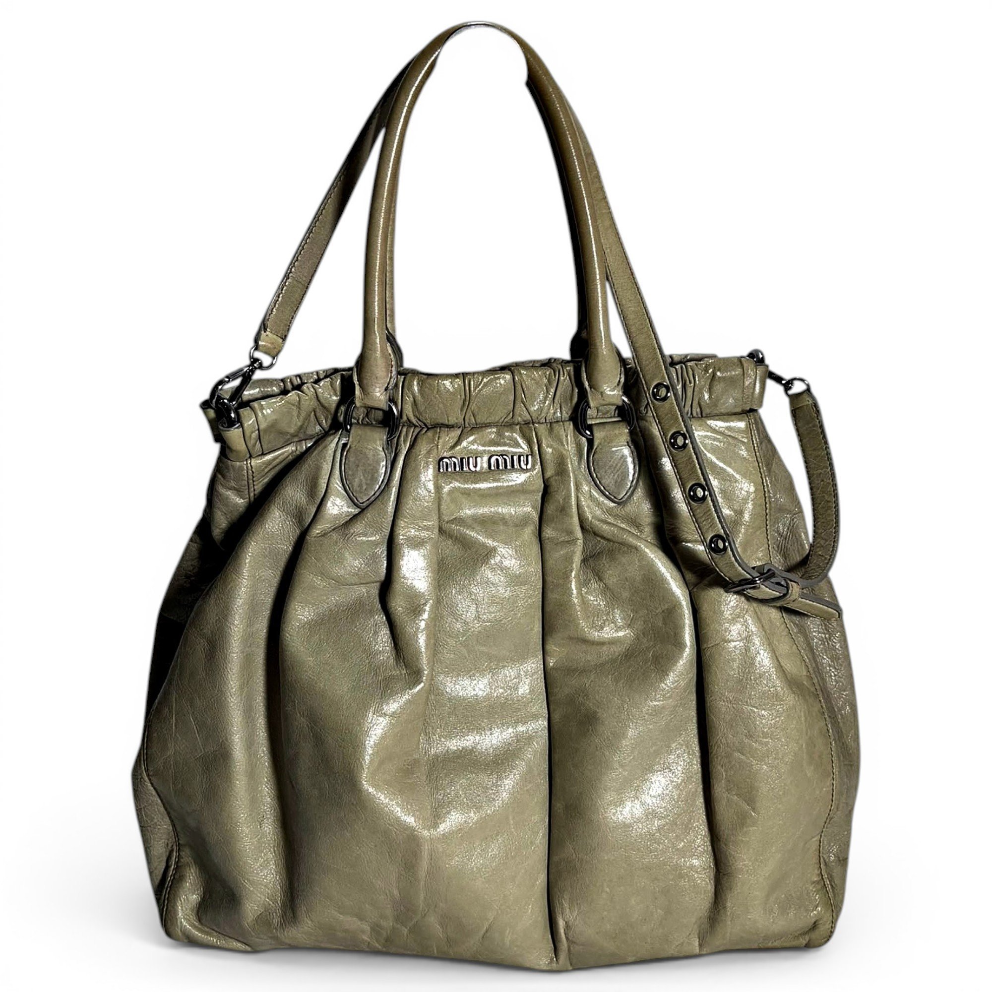 Leather handbag