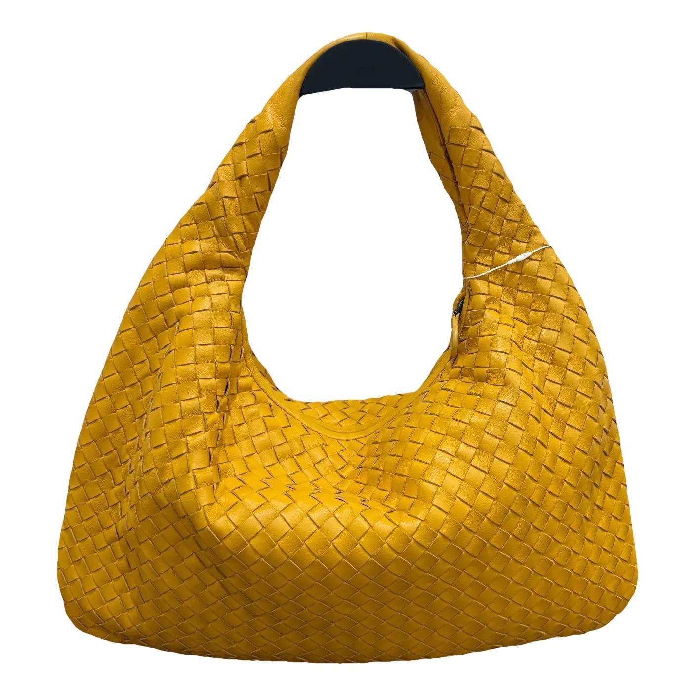 Jodie Padded leather handbag