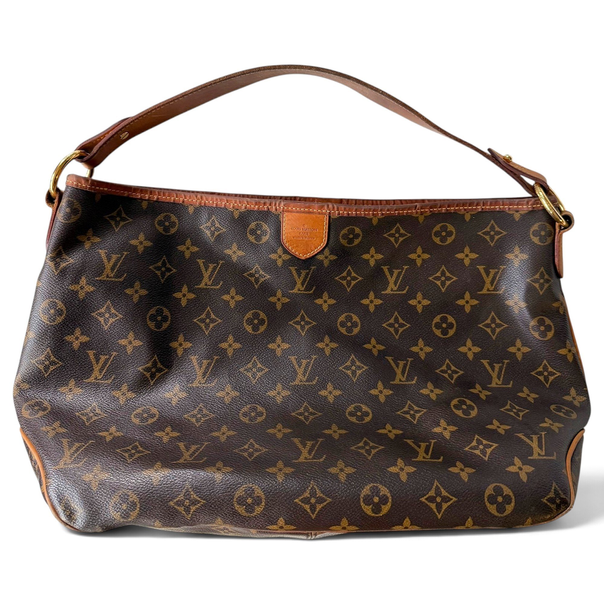 Delightful leather handbag
