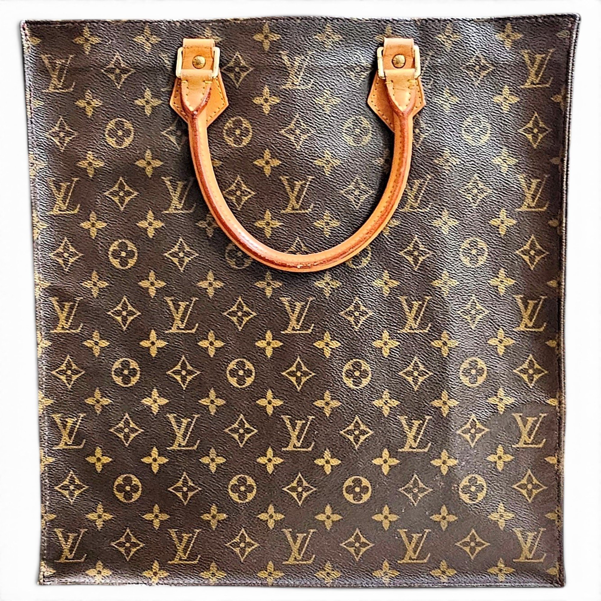 Plat vegan leather handbag