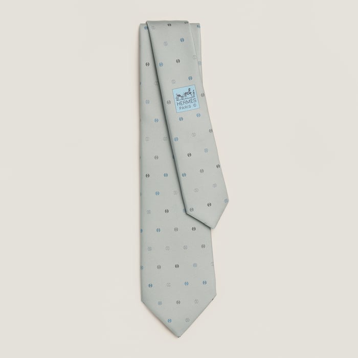 H Tonneau Tie