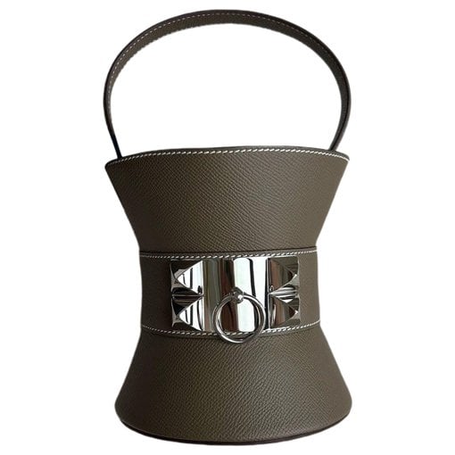 Médor leather handbag