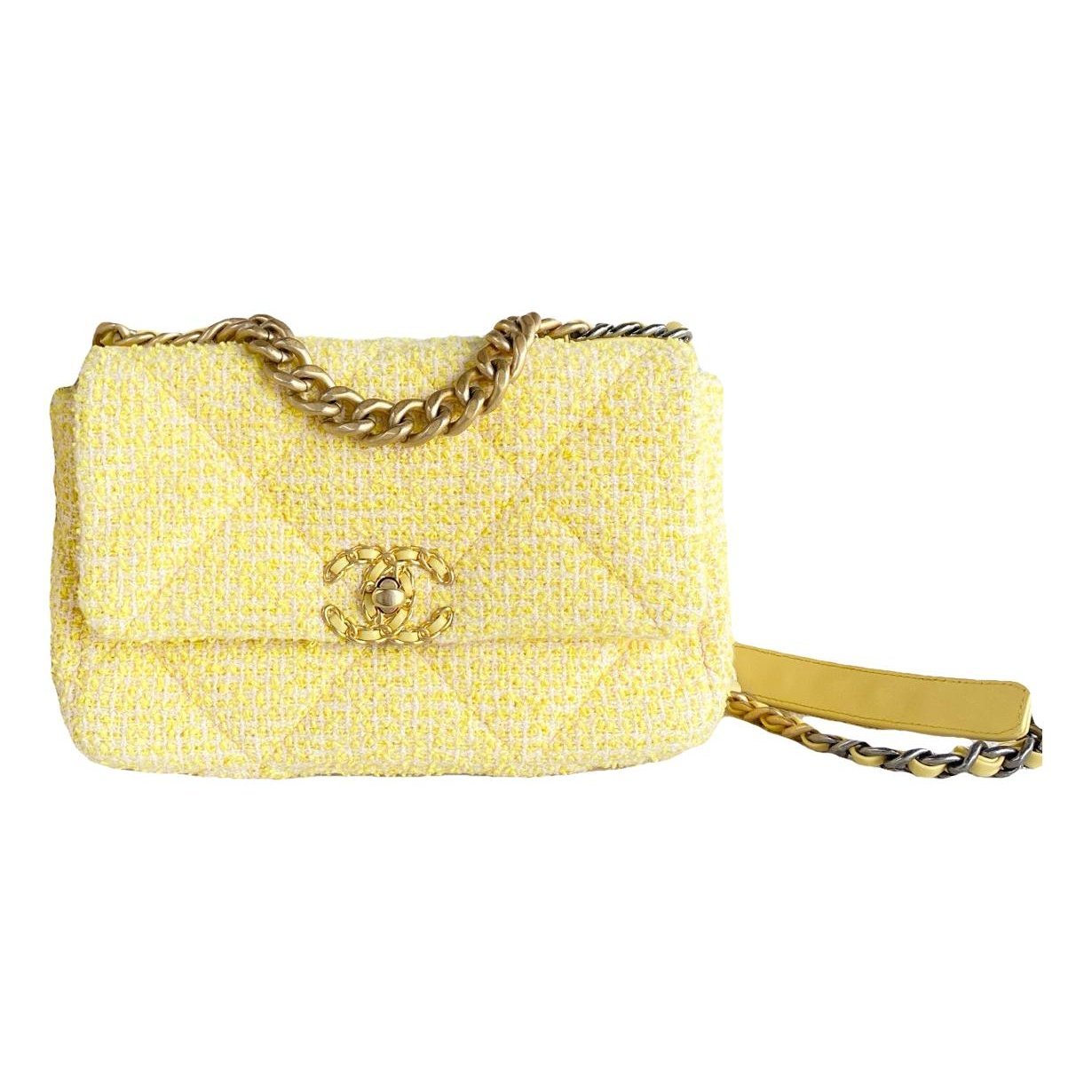 Chanel 19 tweed handbag
