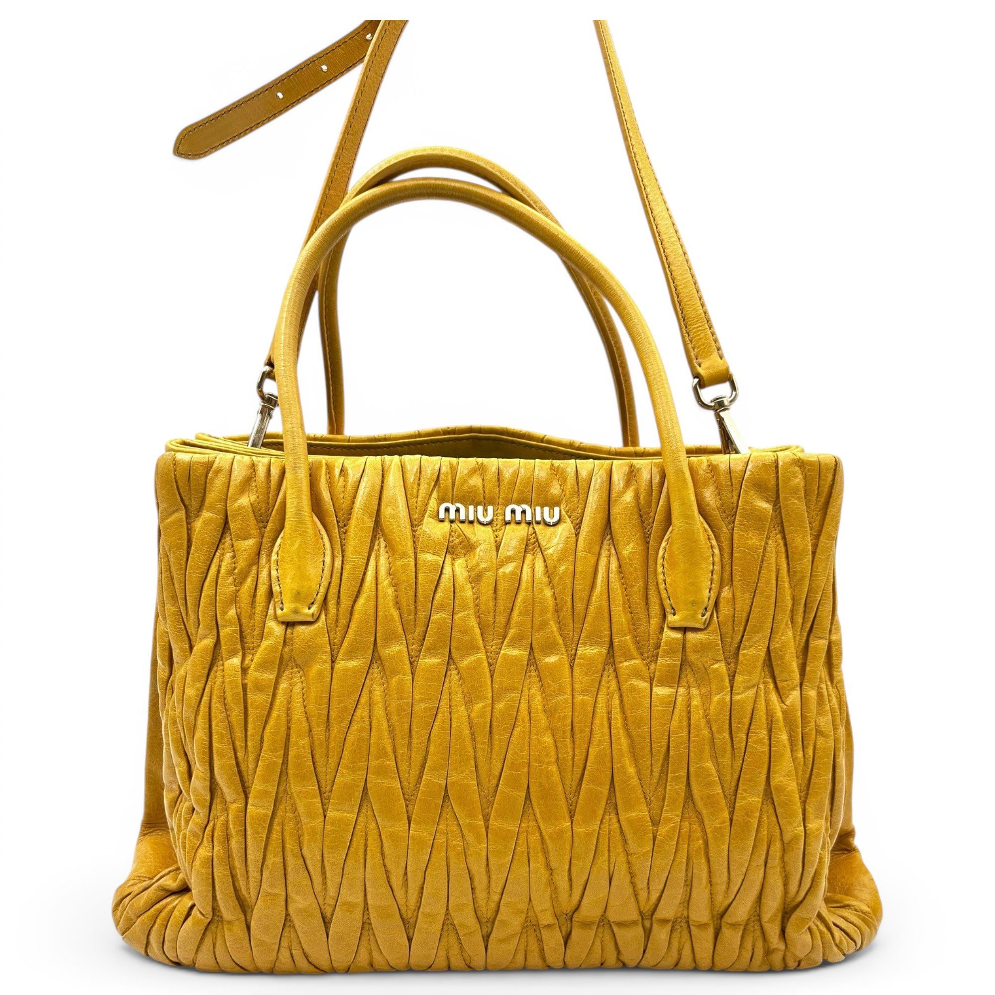 Leather handbag