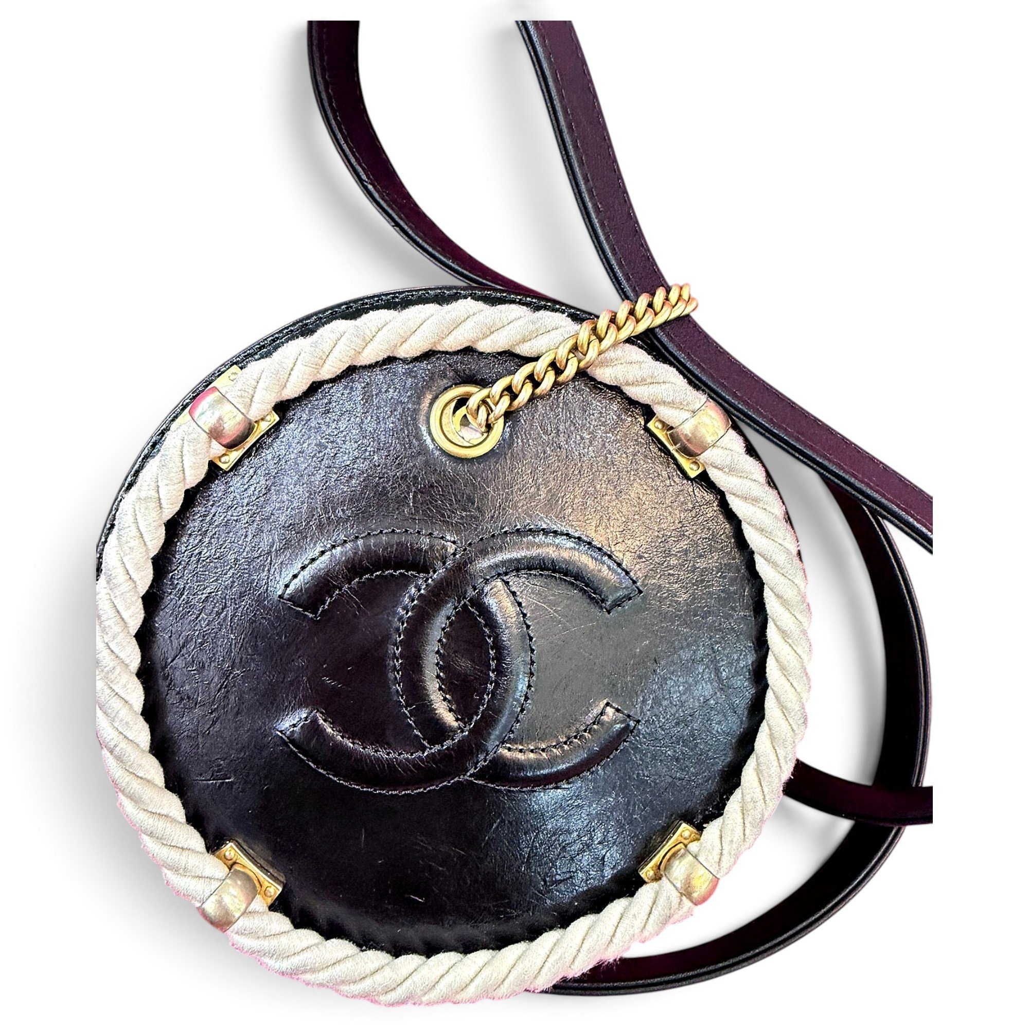 Leather crossbody bag