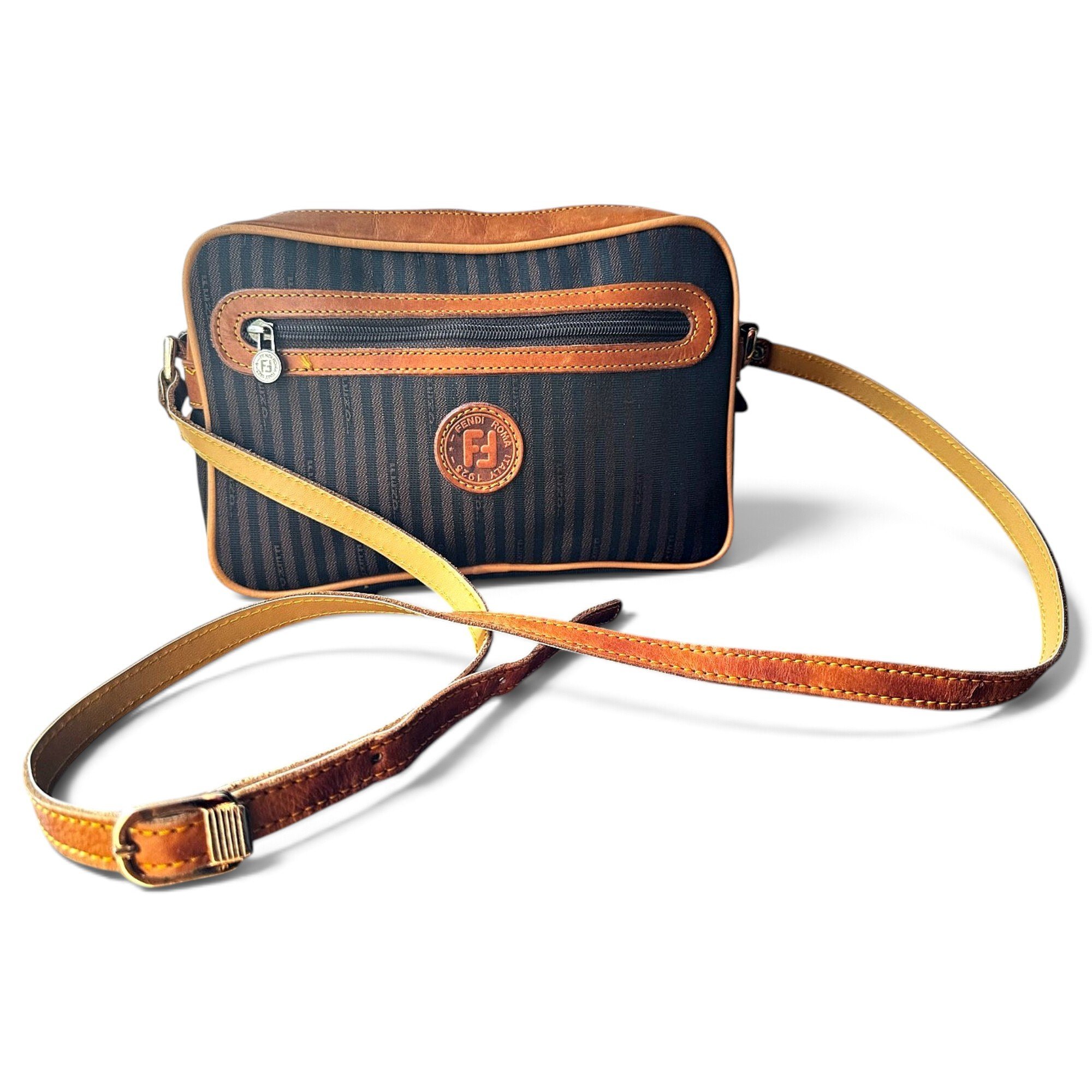 Leather crossbody bag