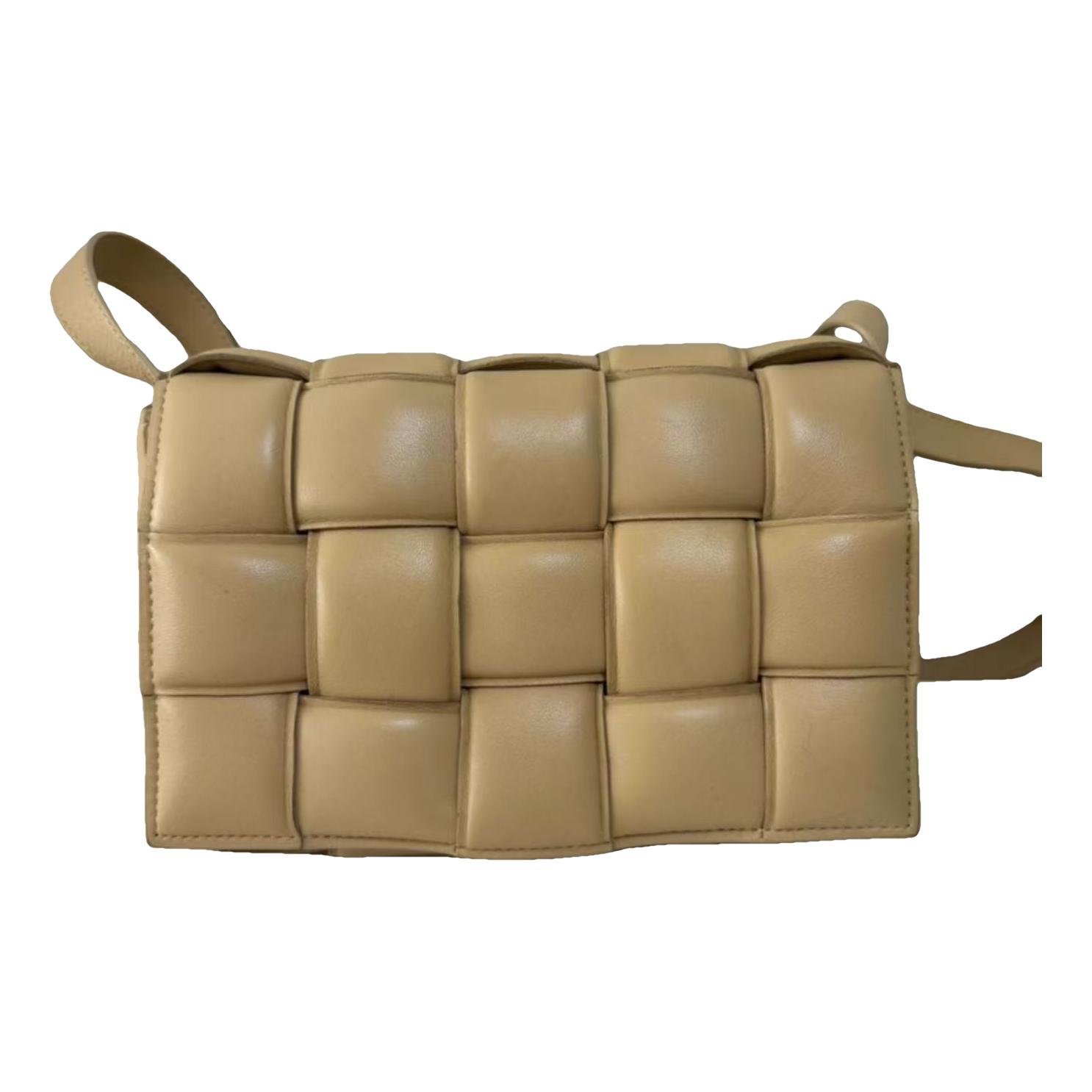 Cassette Padded leather handbag