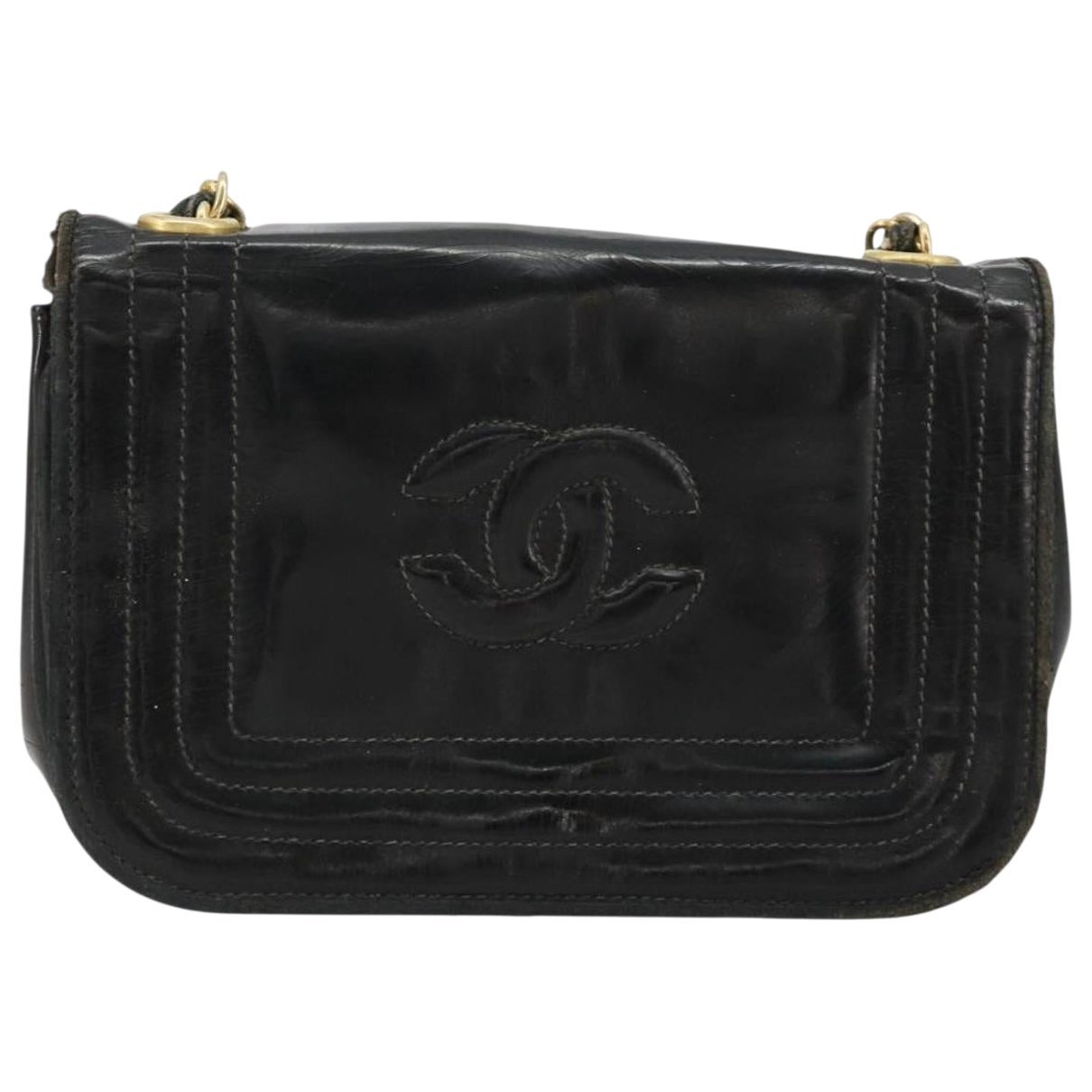 Patent leather handbag