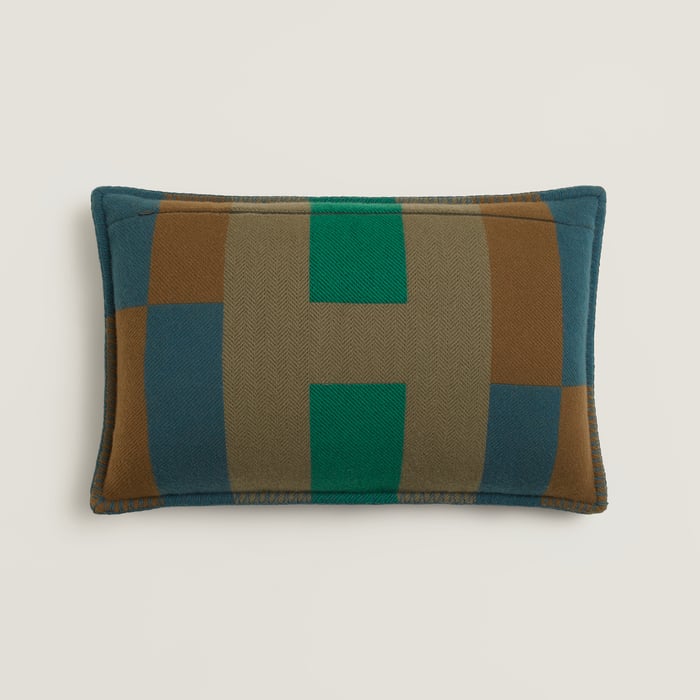 Vert Forêt H Horizon Pillow, Medium Model