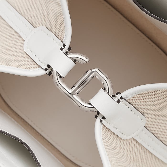 Hermès In-the-loop 18 Bag