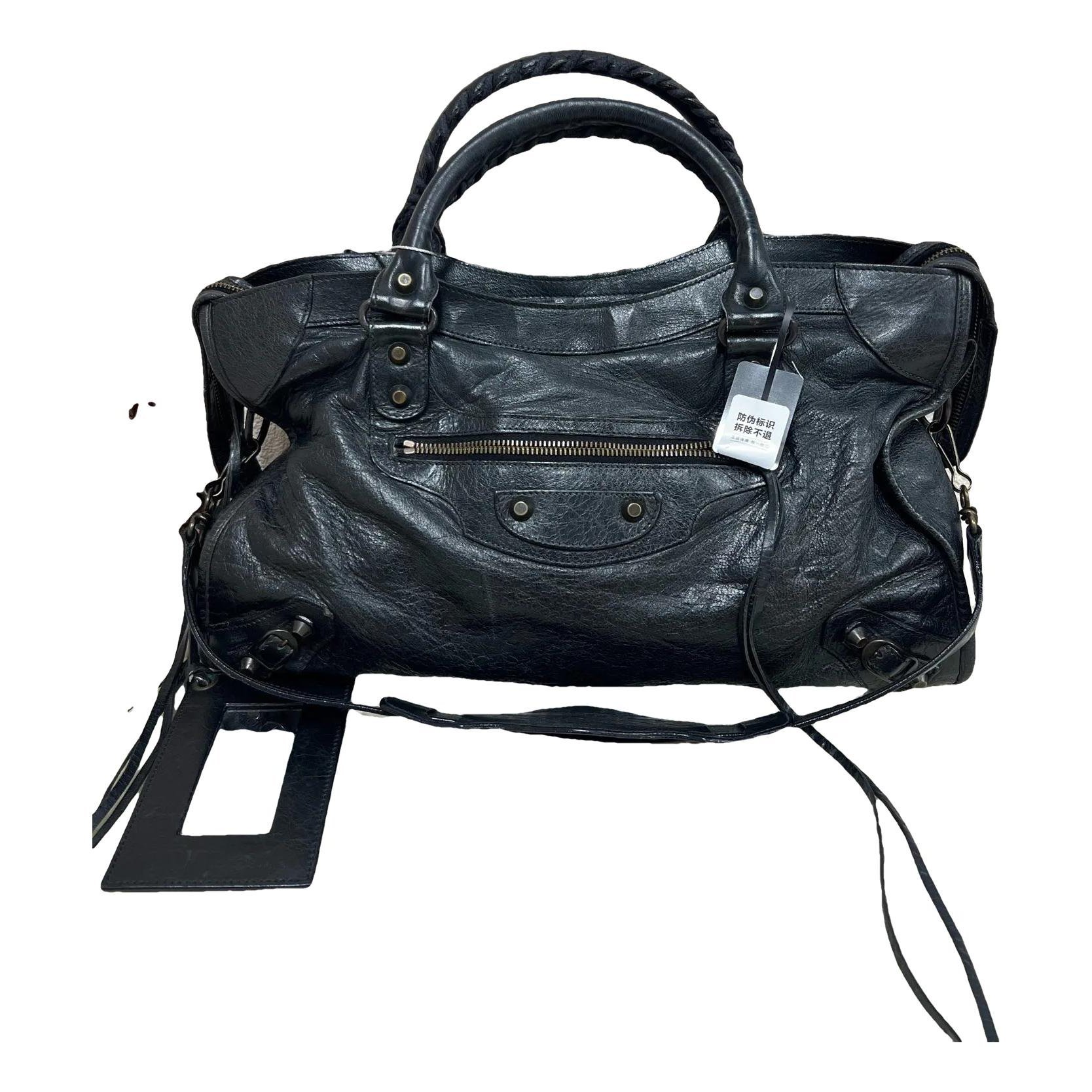 City leather handbag