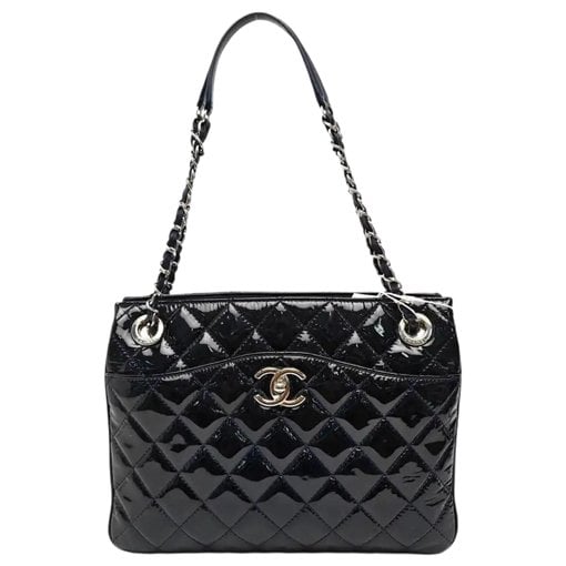 Chanel Patent leather handbag