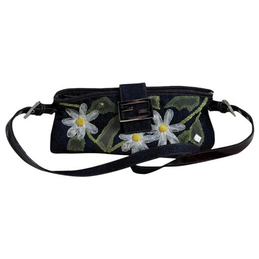 Baguette handbag