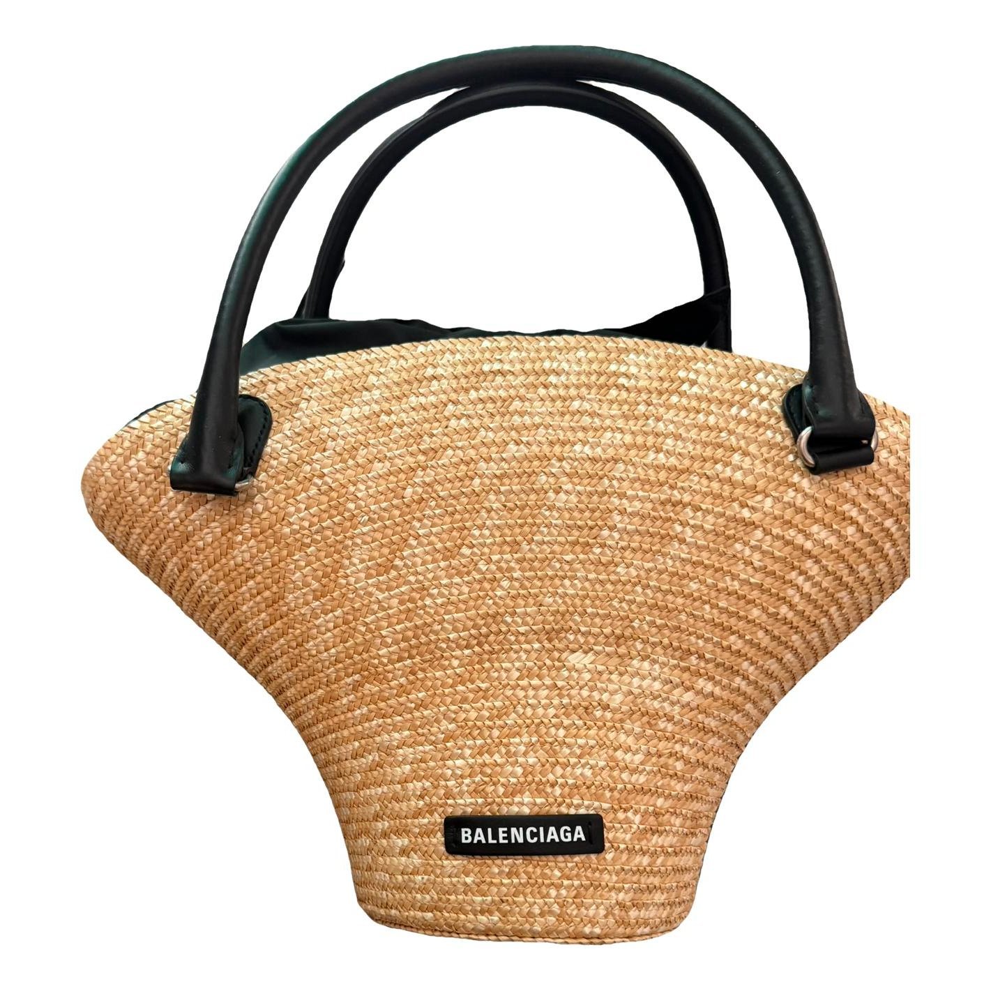 Leather tote