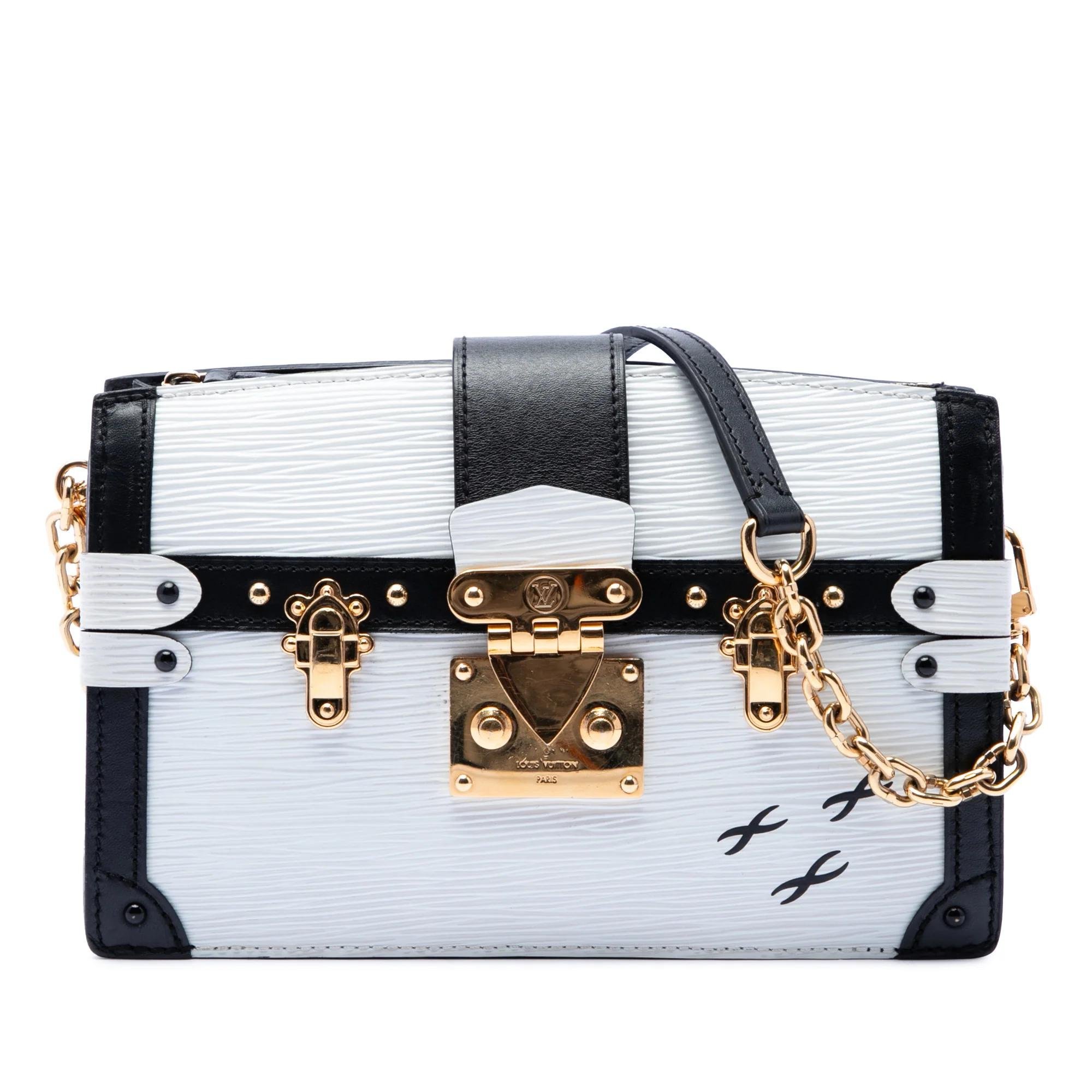 Leather bag