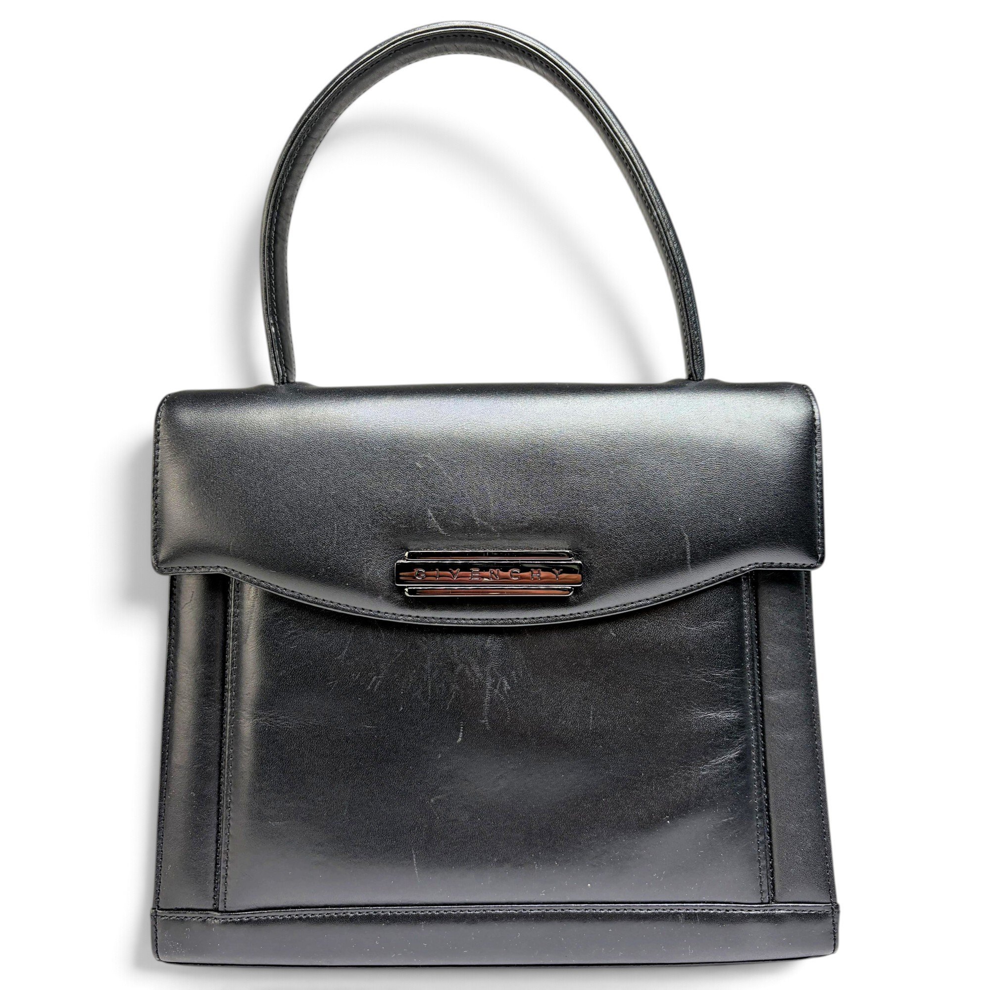 Antigona leather handbag