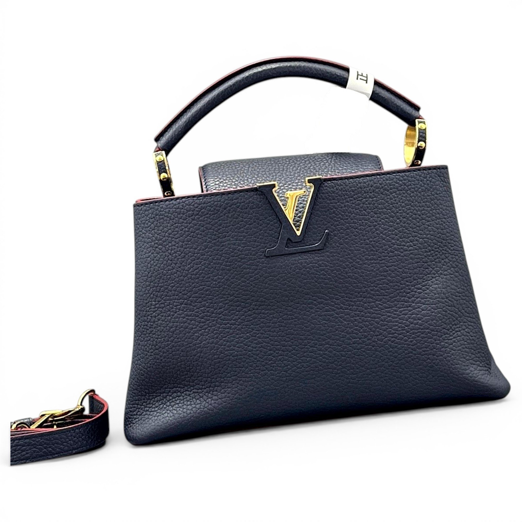 Capucines leather handbag