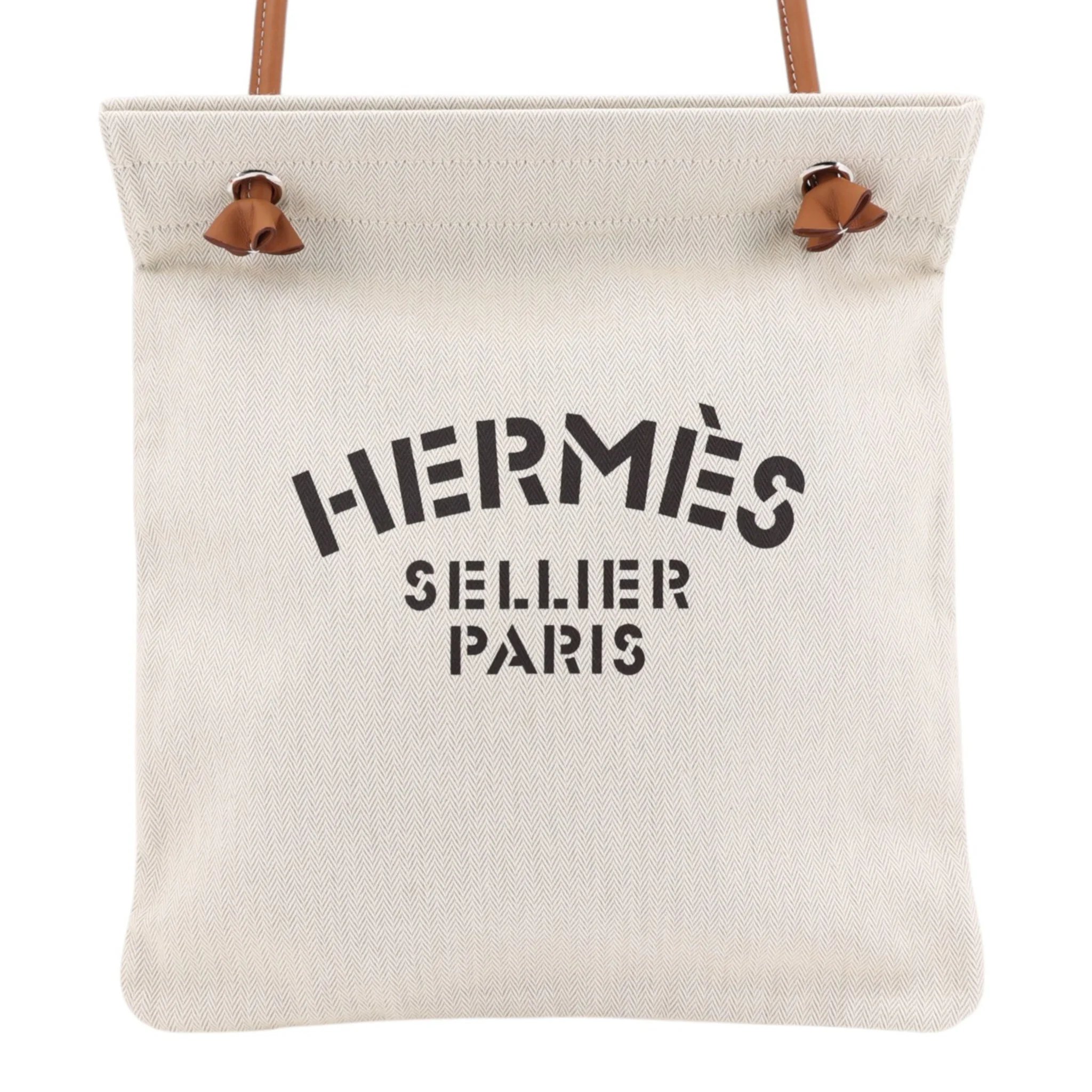 Unused ( Rank NS ) HERMÈS Aline Grooming Bag Gold (37) Craie (10) Canvas Swift Palladium hardware K (2025)