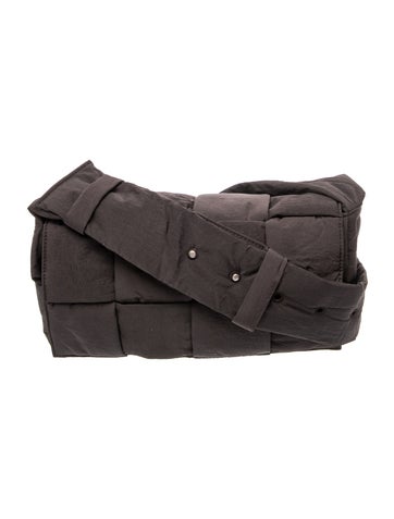 Intrecciato Padded Cassette