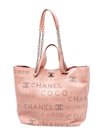 CC Eyelets Shopping Tote w/ Pouch