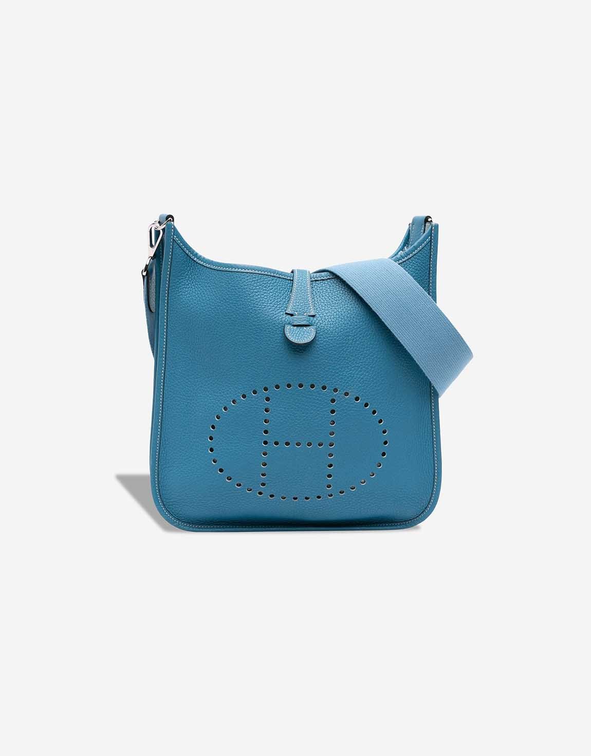 
		Evelyne 29 Clémence Bleu Jean    