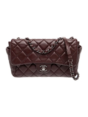 Around Pockets Flap Bag