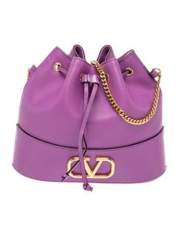 Vlogo Bucket Bag