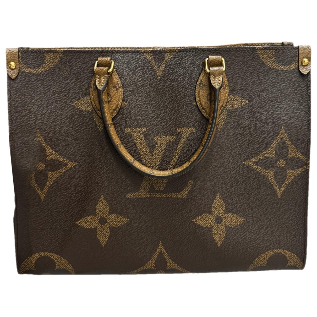 Onthego leather handbag