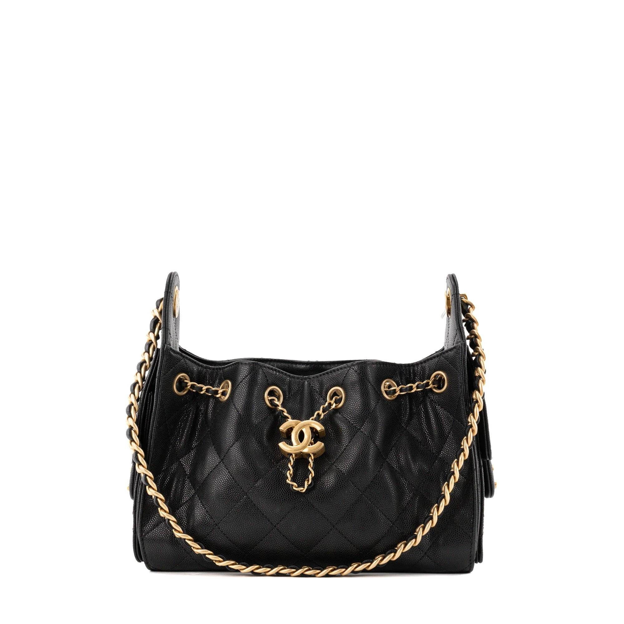 Chanel 22 leather handbag