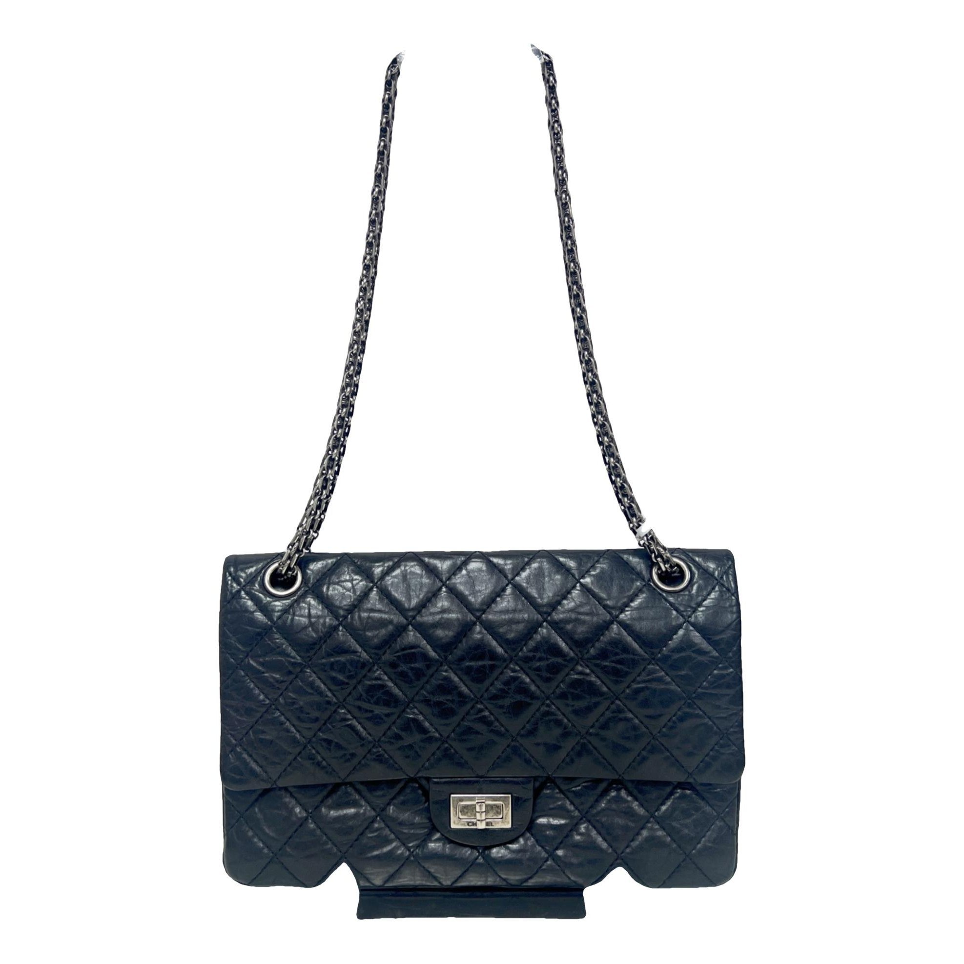 Timeless/Classique leather crossbody bag
