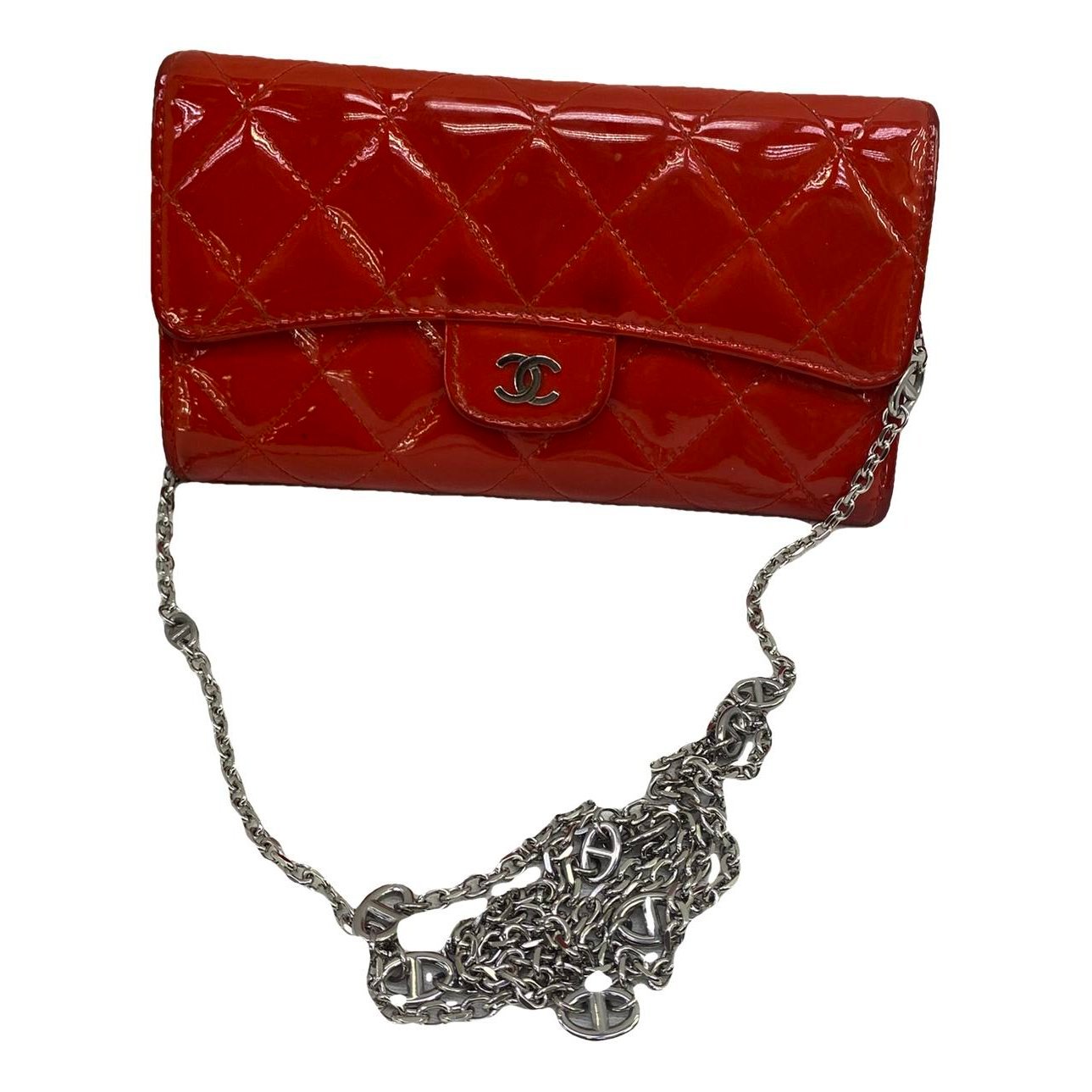 Wallet On Chain patent leather crossbody bag