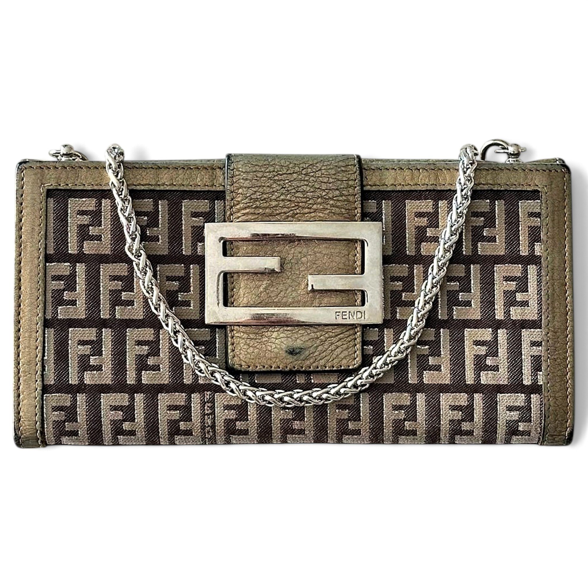 Baguette leather crossbody bag