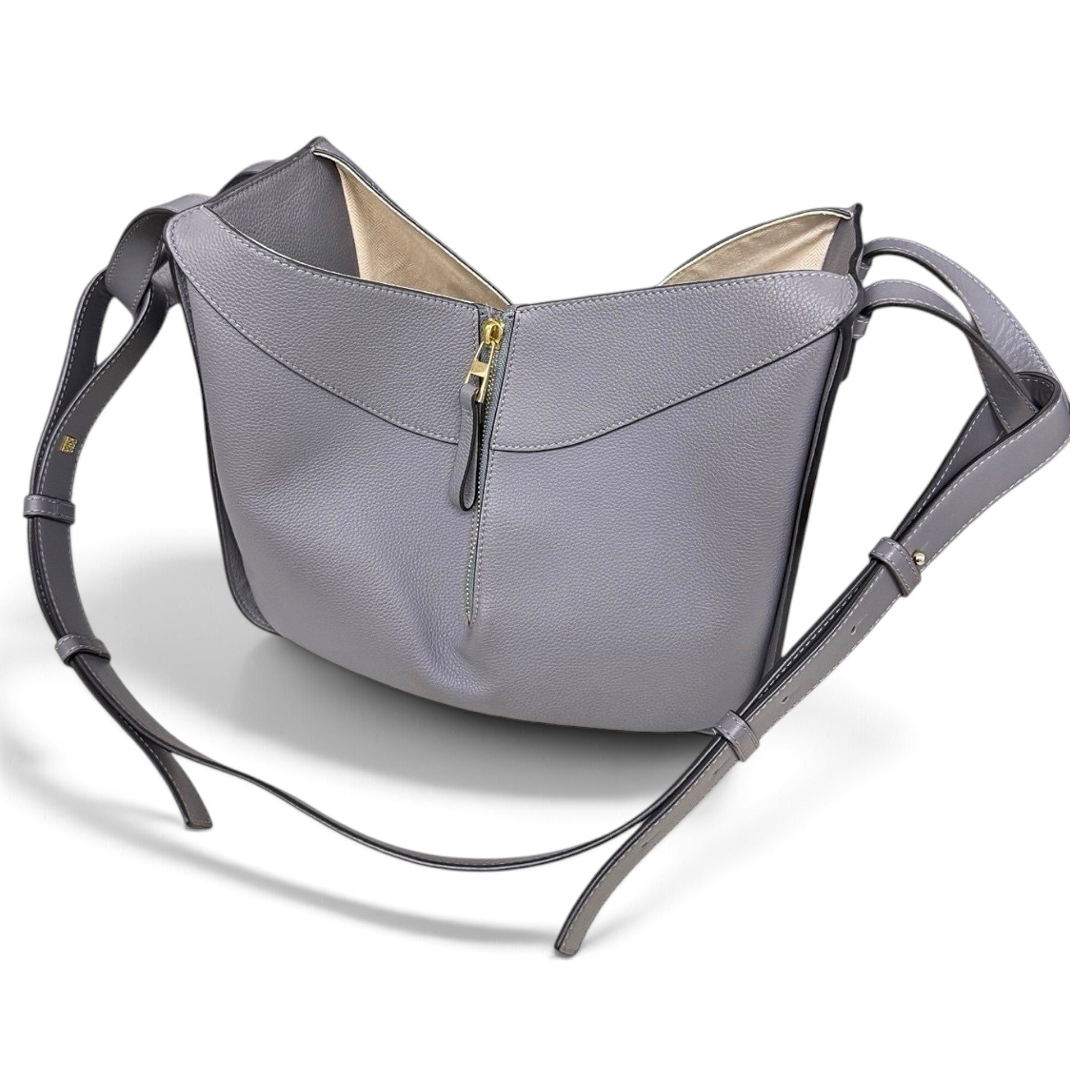 Hammock leather handbag