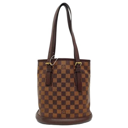 Bucket leather handbag