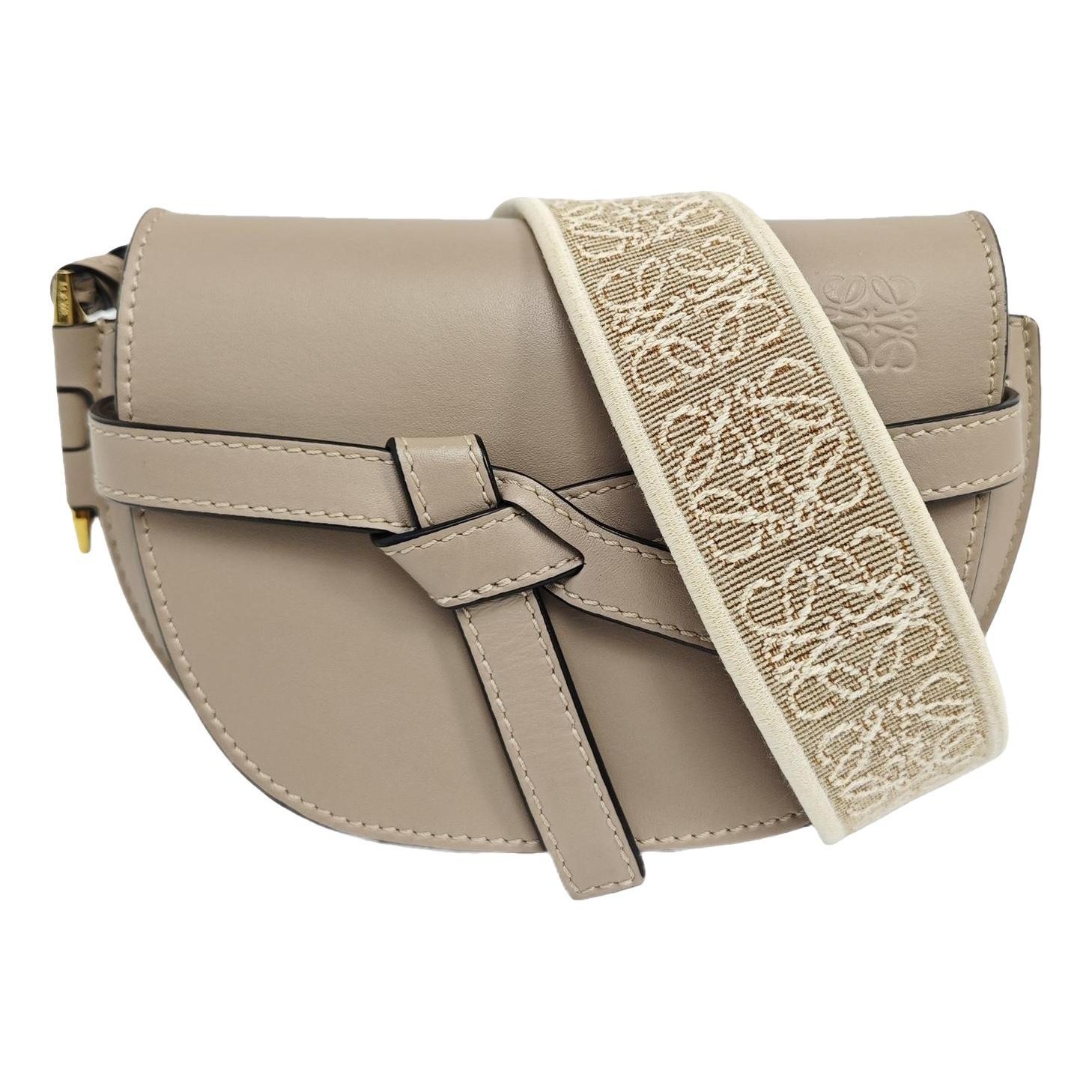 Gate leather handbag