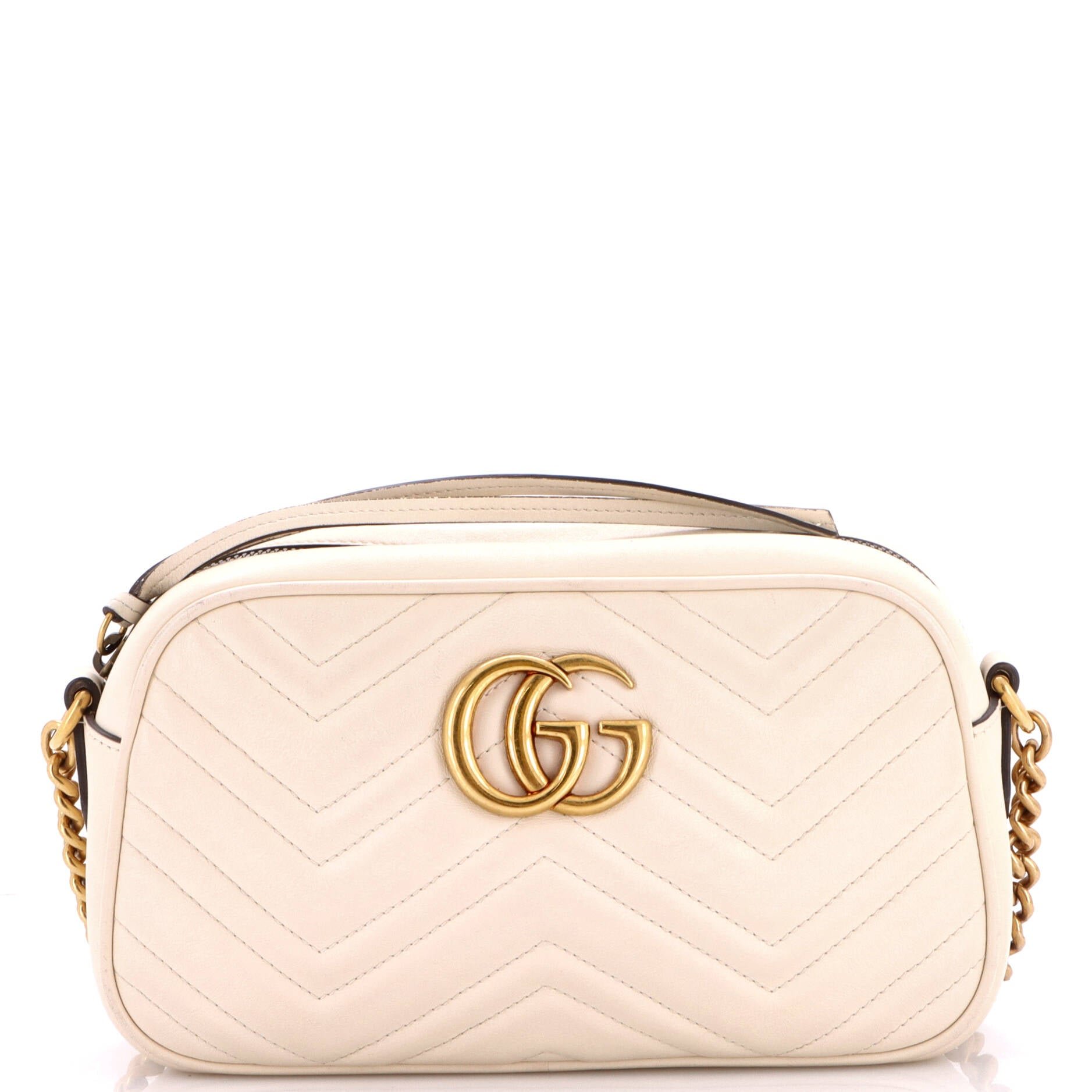 GG Marmont Shoulder Bag Matelasse Leather Small