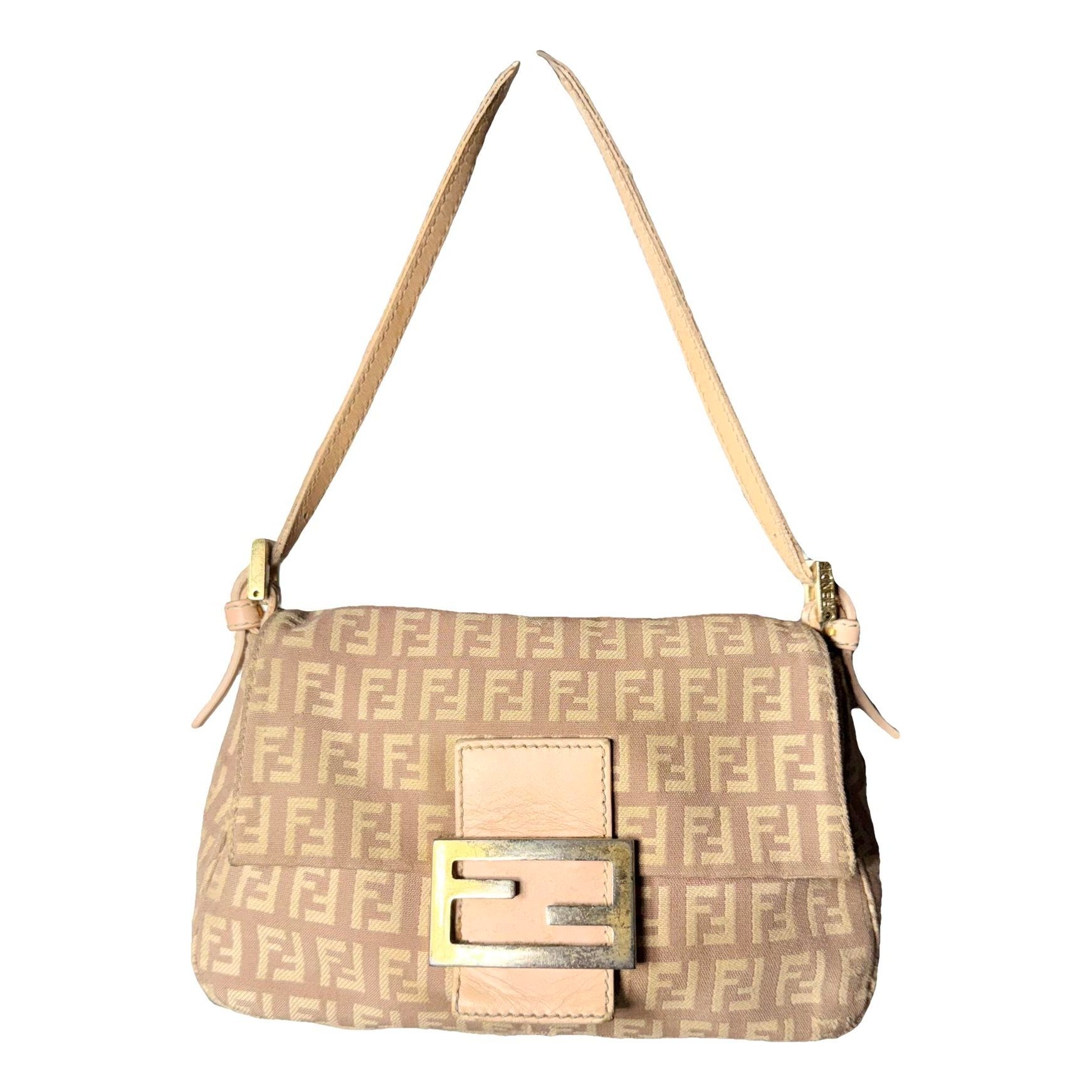 Baguette cloth handbag