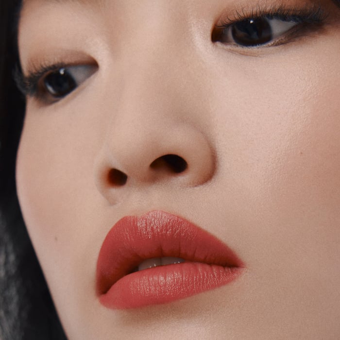 21 – rose Épicé Satin Lipstick Refill, Rose Épicé